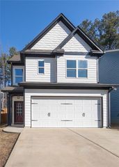 378 Hood Park Drive, Jasper, GA 30143