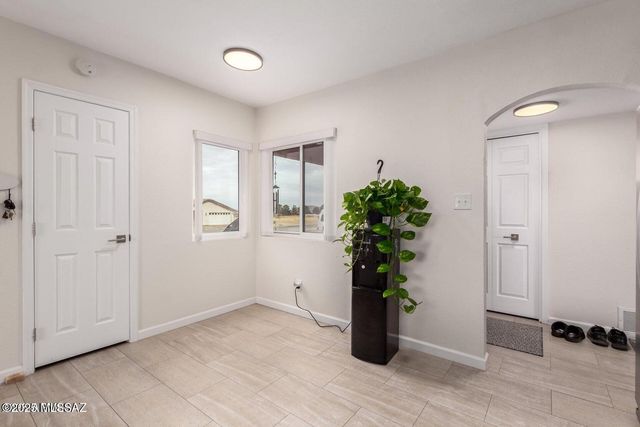 1018 E Geneva Street, Pearce, AZ 85625