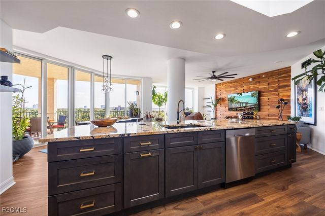 3414 Hancock Bridge PKWY 501, North Fort Myers, FL 33903