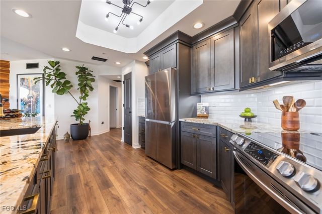 3414 Hancock Bridge PKWY 501, North Fort Myers, FL 33903