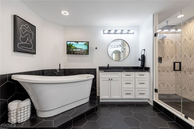 3414 Hancock Bridge PKWY 501, North Fort Myers, FL 33903