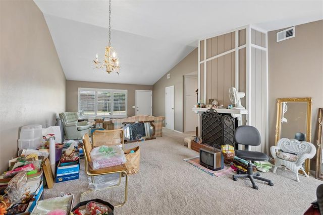 2825 Indian Creek Boulevard, Oklahoma City, OK 73120