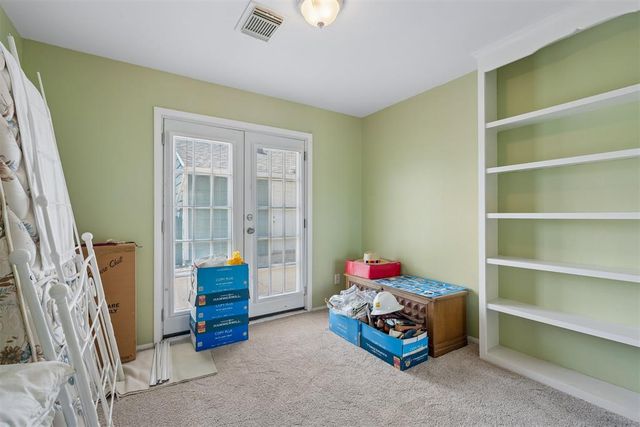 2825 Indian Creek Boulevard, Oklahoma City, OK 73120