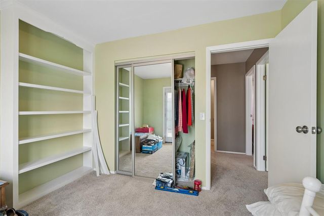 2825 Indian Creek Boulevard, Oklahoma City, OK 73120