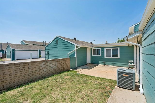 2825 Indian Creek Boulevard, Oklahoma City, OK 73120
