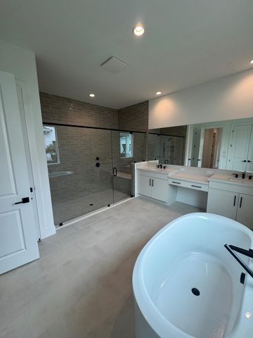 130 SE Calmo Circle, Port St. Lucie, Port St Lucie, FL 34984