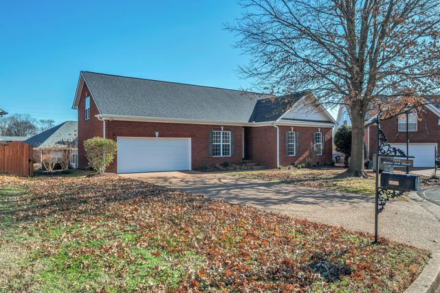 2313 Golden Oak Ct, Madison, TN 37115