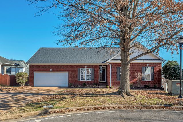 2313 Golden Oak Ct, Madison, TN 37115