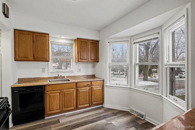 2456 Richwood Road, Auburn Hills, MI 48326