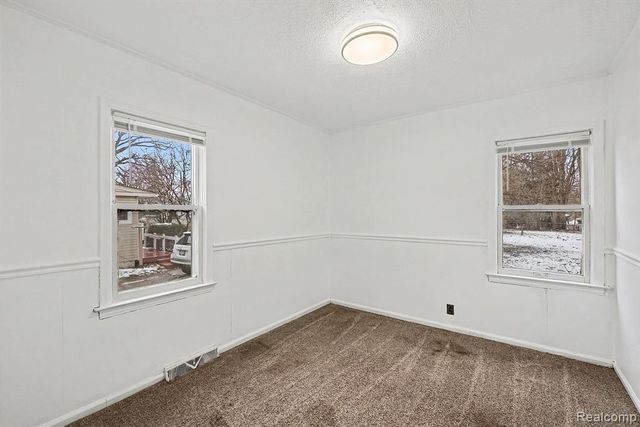 2456 Richwood Road, Auburn Hills, MI 48326