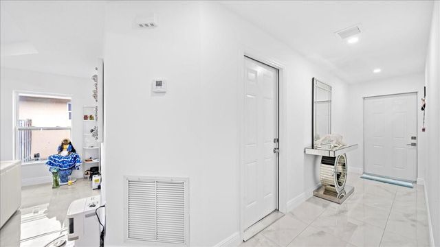 4317 Vicliff Road, West Palm Beach, FL 33406