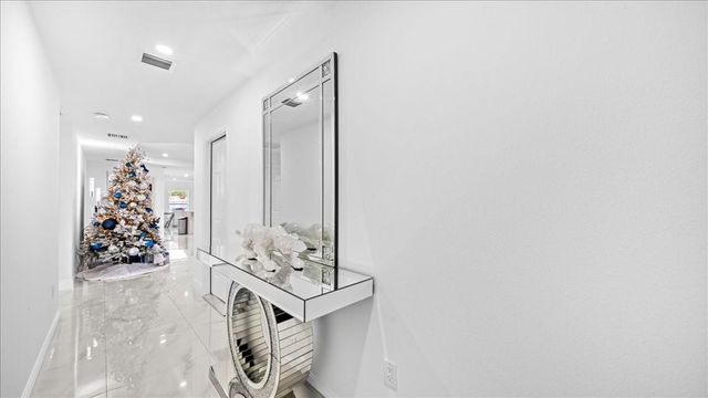 4317 Vicliff Road, West Palm Beach, FL 33406