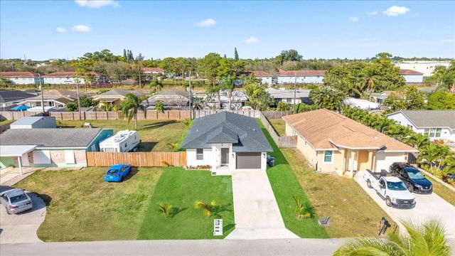 4317 Vicliff Road, West Palm Beach, FL 33406