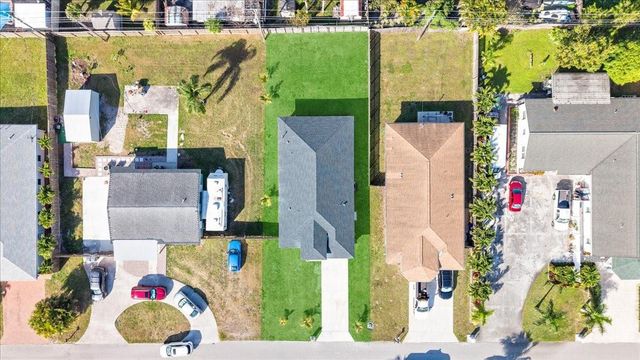 4317 Vicliff Road, West Palm Beach, FL 33406