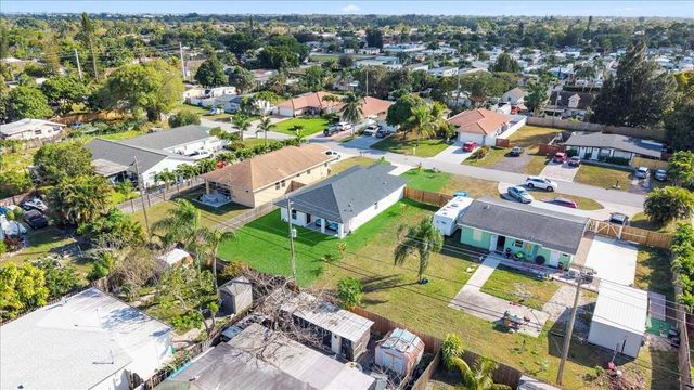 4317 Vicliff Road, West Palm Beach, FL 33406