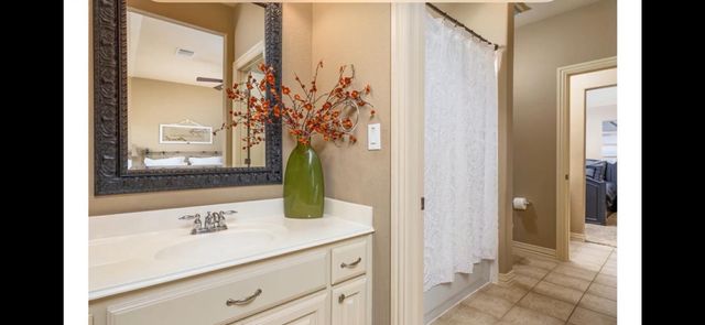 828 Hidden Glen DR, Round Rock, TX 78681