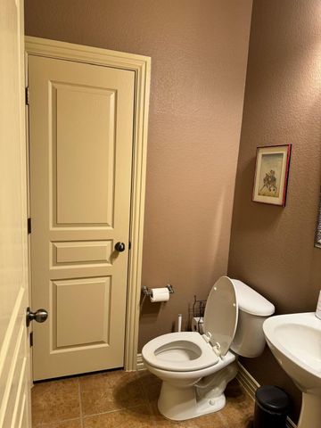828 Hidden Glen DR, Round Rock, TX 78681