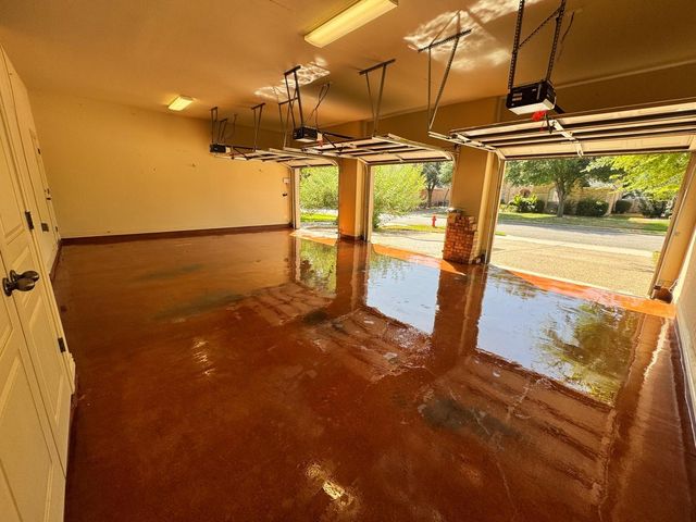 828 Hidden Glen DR, Round Rock, TX 78681