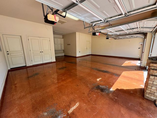 828 Hidden Glen DR, Round Rock, TX 78681