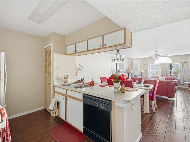 3153 BRITANNIA BOULEVARD B, Kissimmee, FL 34747