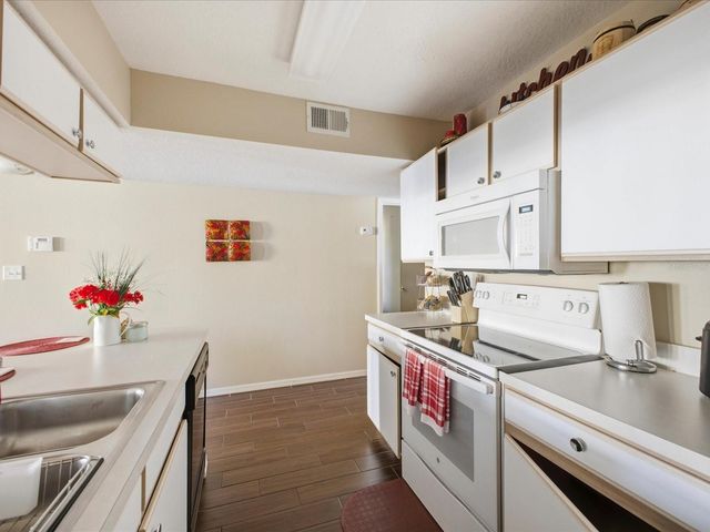 3153 BRITANNIA BOULEVARD B, Kissimmee, FL 34747