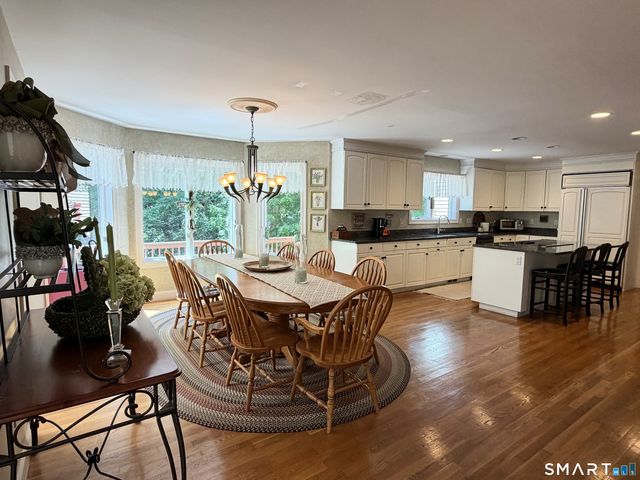 918 Rock Rimmon Road, Stamford, CT 06903