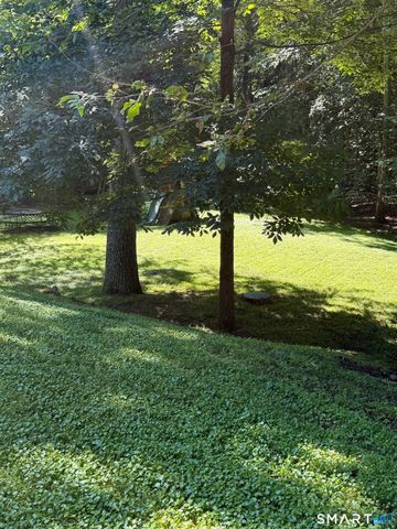918 Rock Rimmon Road, Stamford, CT 06903