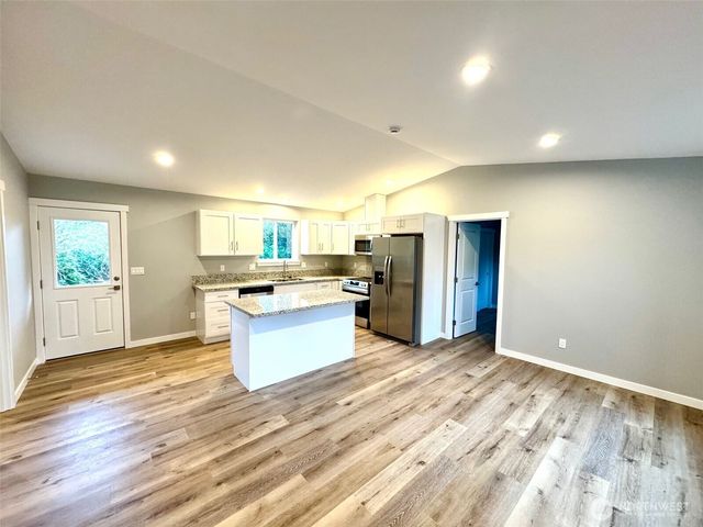 277 S Wynoochee Drive SW, Ocean Shores, WA 98569