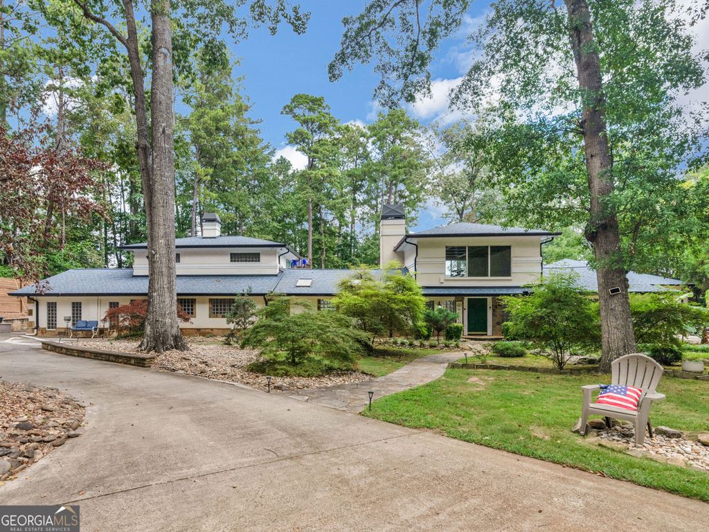 2440 Emerald Drive, Jonesboro, GA 30236 — photo 2