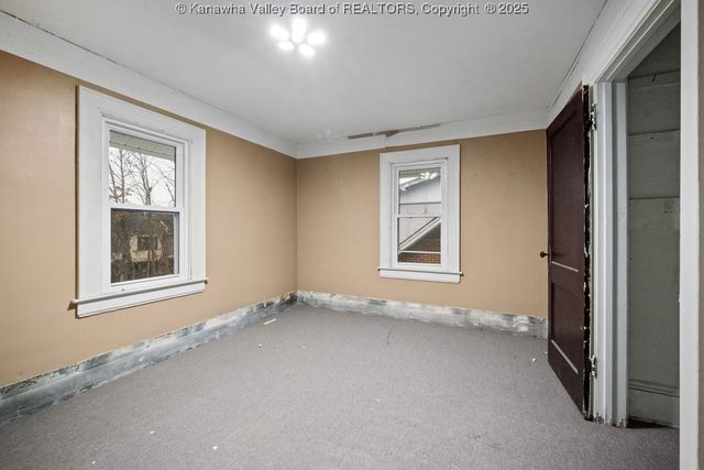 505 Elizabeth Street, Charleston, WV 25311