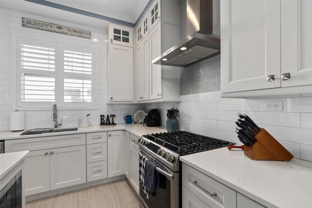 129 S PARK AVENUE 8E, Winter Garden, FL 34787
