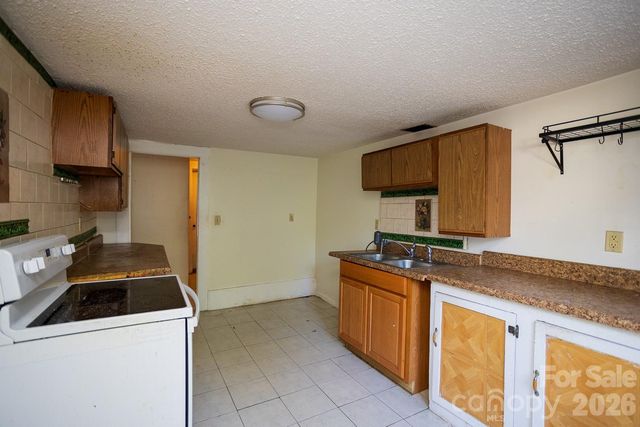 91 Clingman Avenue, Asheville, NC 28801