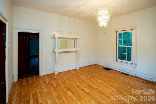 91 Clingman Avenue, Asheville, NC 28801