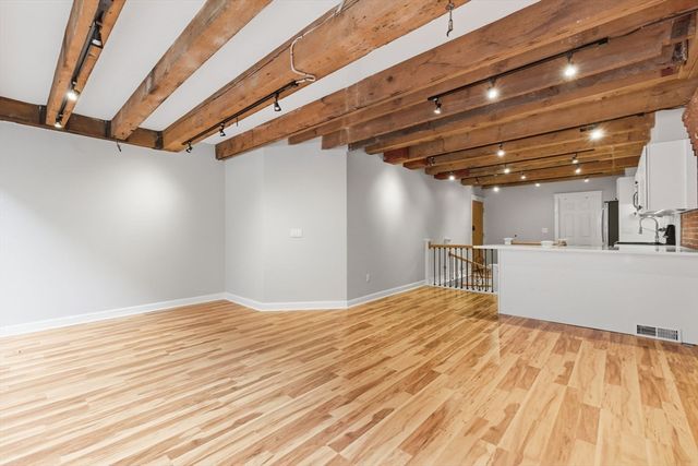112 Fulton Street 1C, Boston, MA 02109