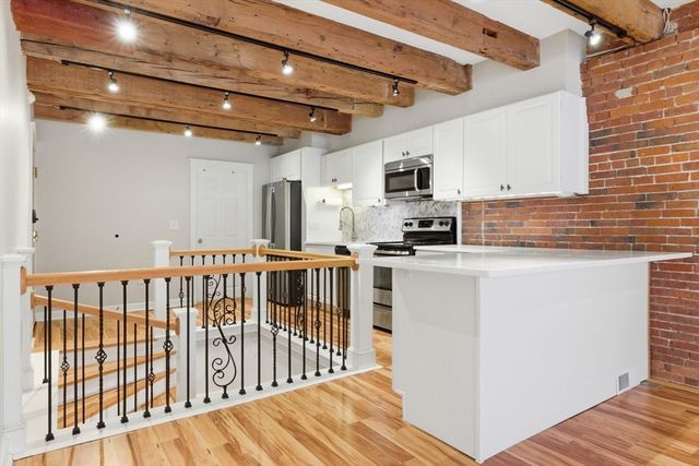 112 Fulton Street 1C, Boston, MA 02109