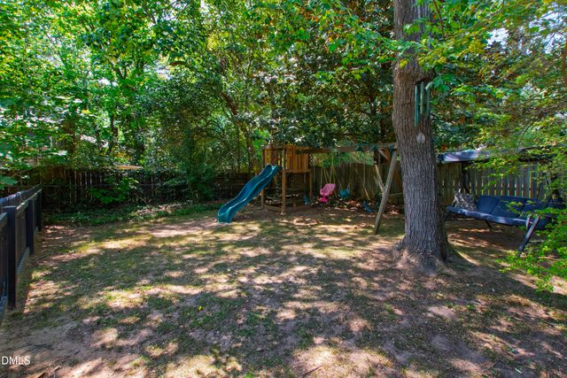 5200 Sedgefield Drive, Raleigh, NC 27609