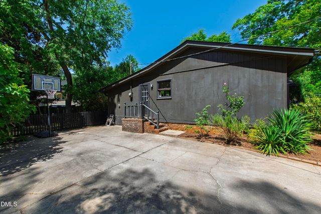 5200 Sedgefield Drive, Raleigh, NC 27609