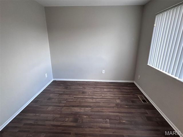 7412 Burcke Drive, Hazelwood, MO 63042