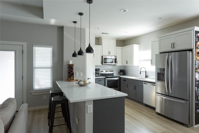 1108 Claude Street, Dallas, TX 75203