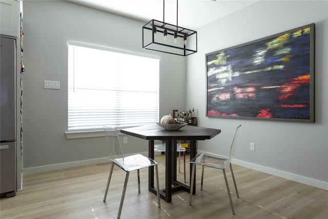 1108 Claude Street, Dallas, TX 75203