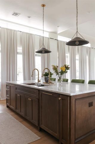 501 Old Creek Road, Edmond, OK 73034