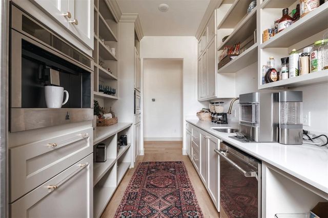 501 Old Creek Road, Edmond, OK 73034