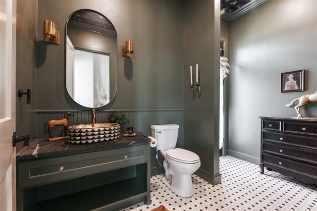 501 Old Creek Road, Edmond, OK 73034