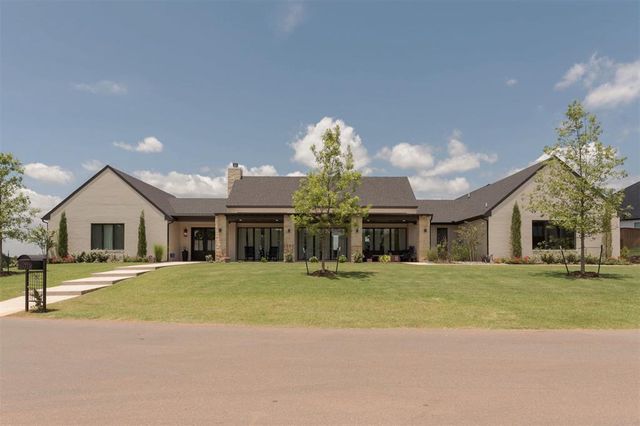 501 Old Creek Road, Edmond, OK 73034