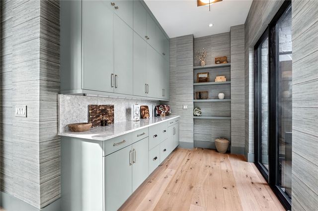 125 Waterfern Court, Six Mile, SC 29682