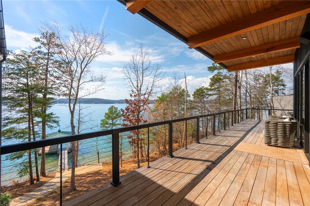 125 Waterfern Court, Six Mile, SC 29682