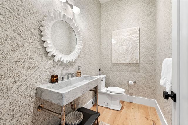 125 Waterfern Court, Six Mile, SC 29682