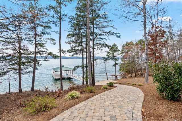 125 Waterfern Court, Six Mile, SC 29682