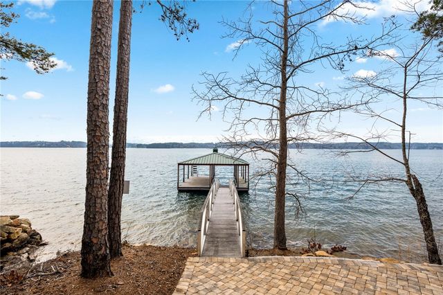 125 Waterfern Court, Six Mile, SC 29682