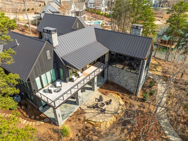 125 Waterfern Court, Six Mile, SC 29682